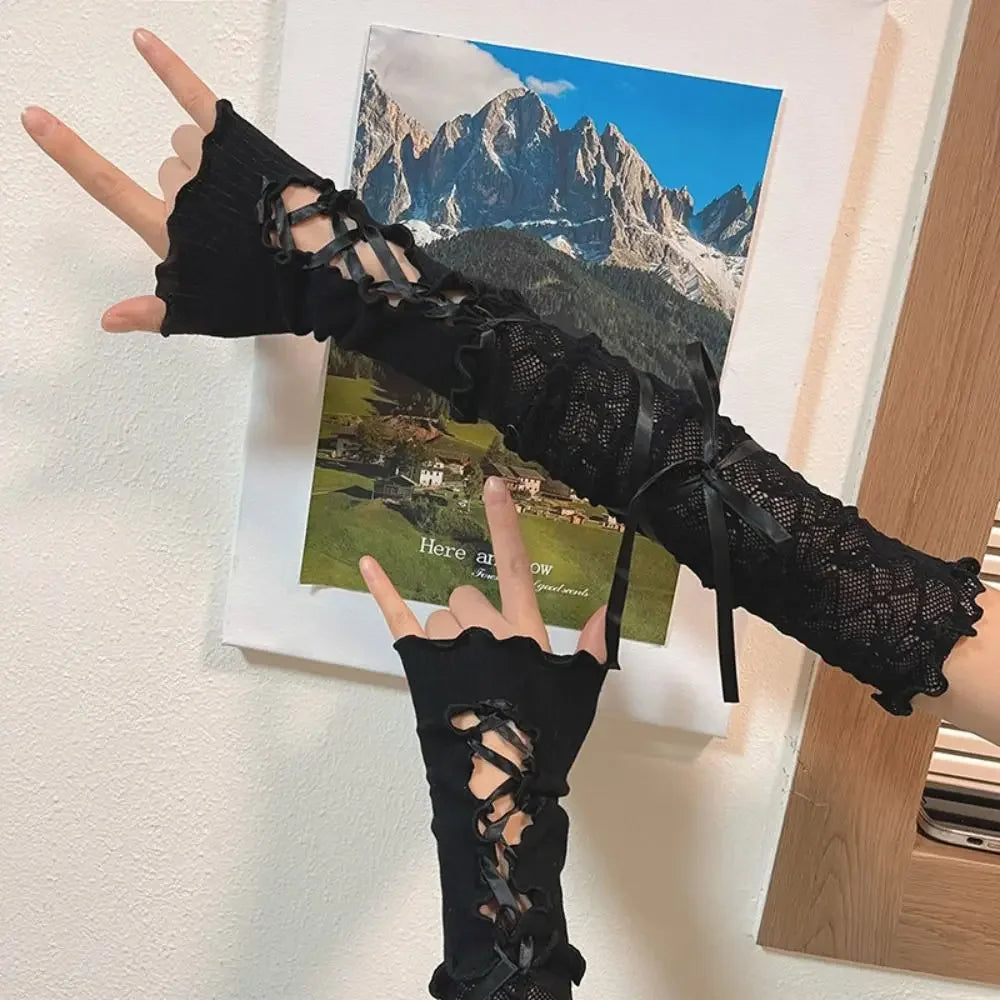 Women’s Gothic Black Lace Fingerless Gloves – Elastic Mesh