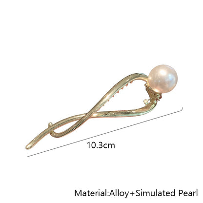 Chic Pearl Hair Claw Clips