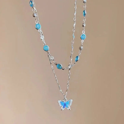 Collier pendentif papillon en cristal bleu romantique 