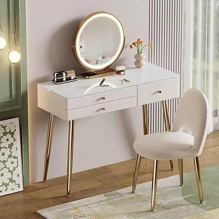 Glam Vanity Set with Lighted Mirror