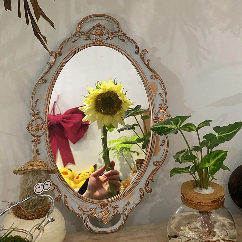 Retro Plastic Mirror Tray