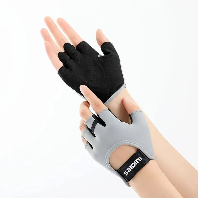 Women’s Half-Finger Sports Gloves – Shock-Absorbing