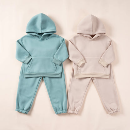 Vêtements d'hiver pour tout-petits avec pull à capuche en peluche