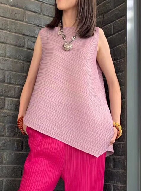 Summer Pleated Tops: Korean Aesthetic