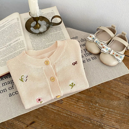 Cardigan douillet en tricot d'automne pour bébé fille