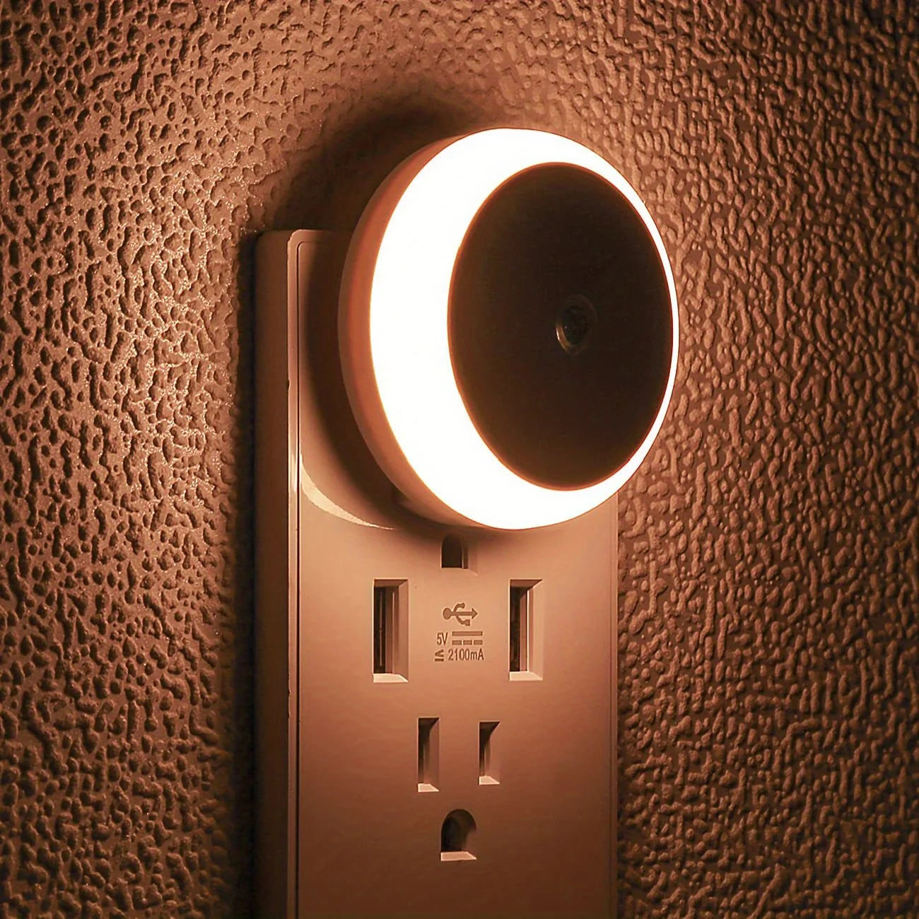 Lampe murale intelligente à LED avec capteur de lumière nocturne et prise en charge