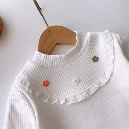 Winterbeiger Kinderpullover