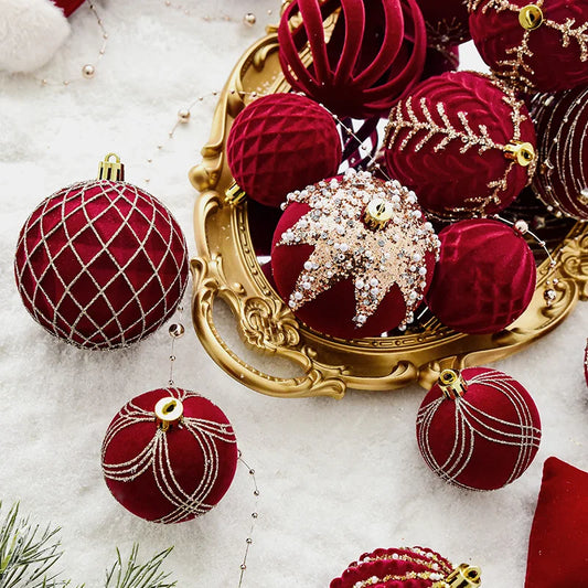 Boules de décoration d'arbre de Noël peintes en flocage rouge