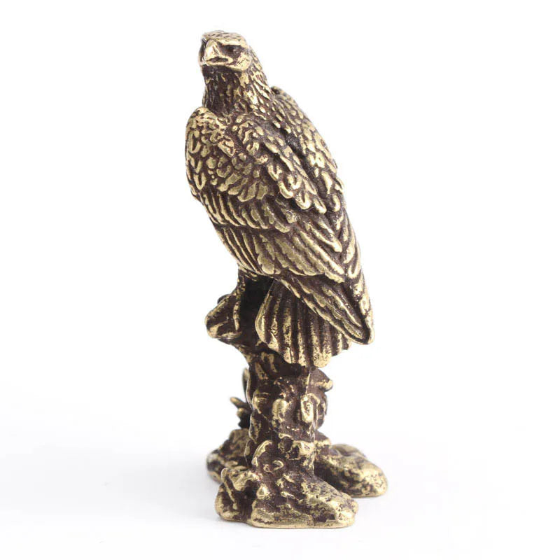 Figurine d'aigle en cuivre faite à la main, décoration animale de bureau