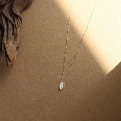 18K Gold Plated Oval Pendant Necklace
