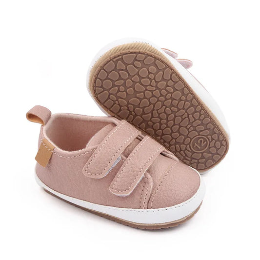 Chaussures bébé à semelle en caoutchouc