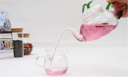 Théière en verre à feuilles vertes de citrouille