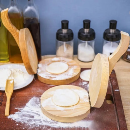 Knödelpresse aus Holz – Backwerkzeug für die Küche