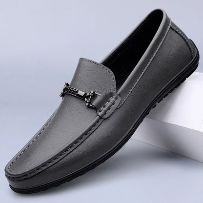 Flacher Herren-Loafer aus echtem Leder