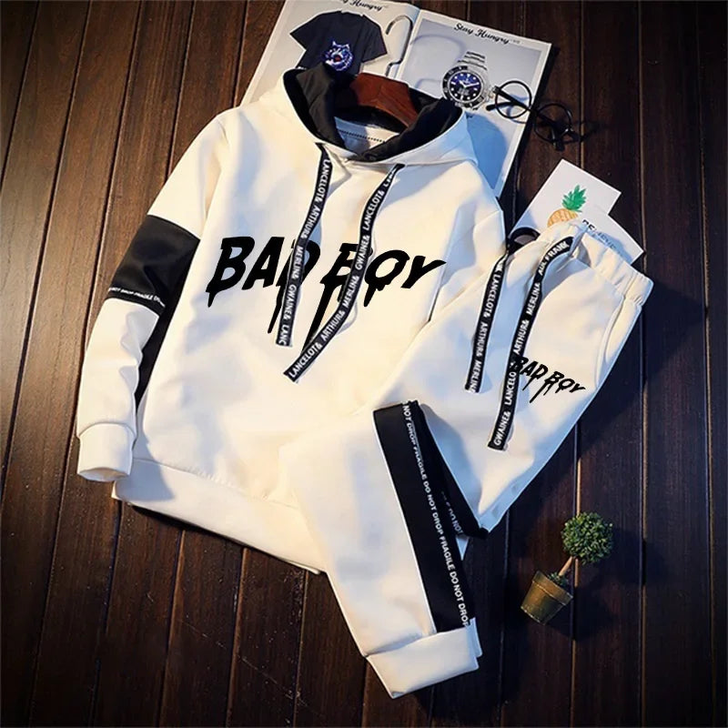 Trainingsanzug-Set aus Kapuzenpullover und Jogginghose für Herren