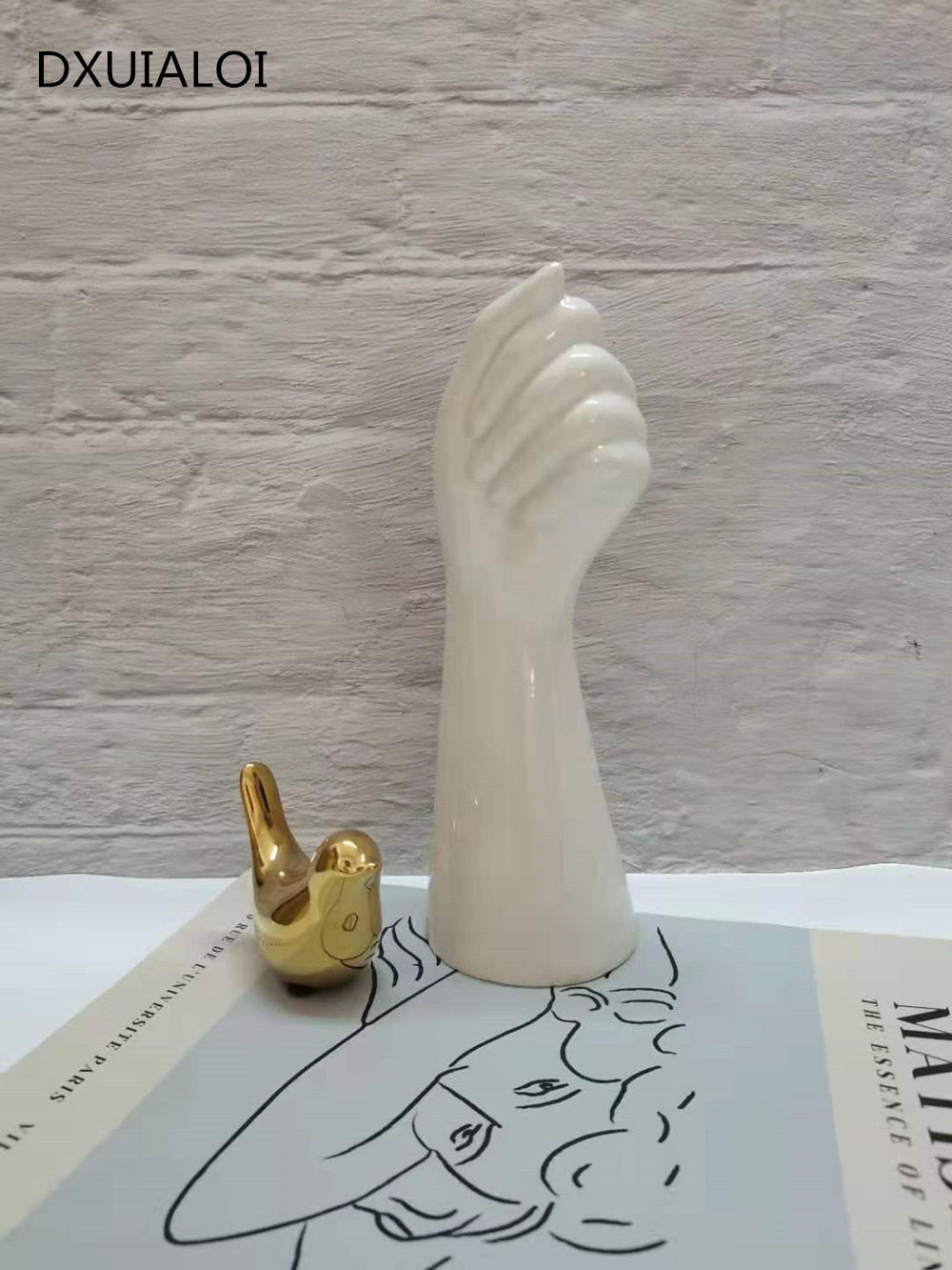 Vase à main doré nordique - Décor floral moderne