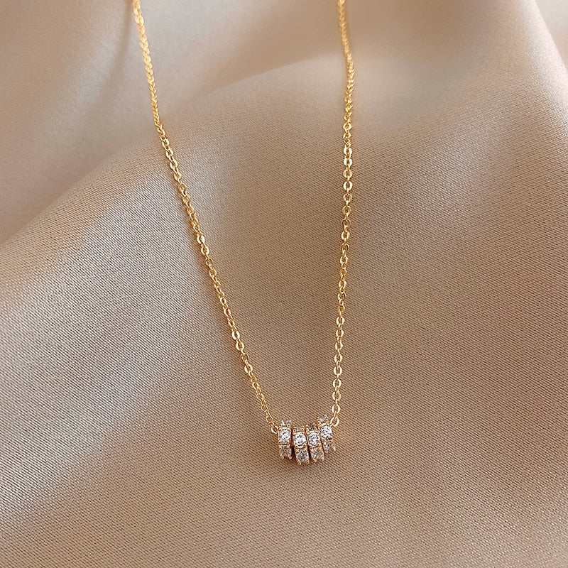 14K Gold Round Pendant Necklace