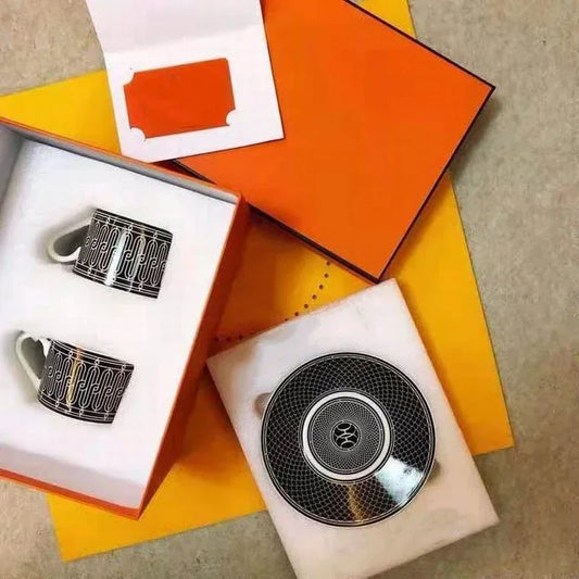 Teetassen, Kaffeetassen, Untertassen, Teller und Muster-Set – 2-teilig/Set, Catering-Knochen-Set