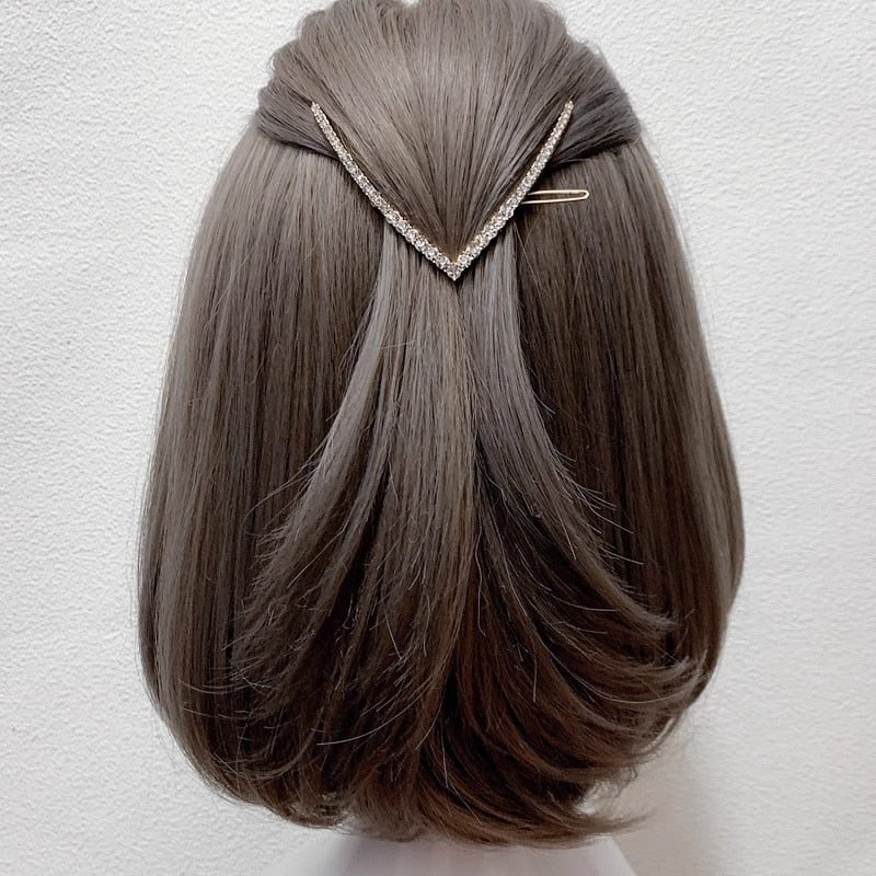 Korean V-Shaped Pearl Hairpin