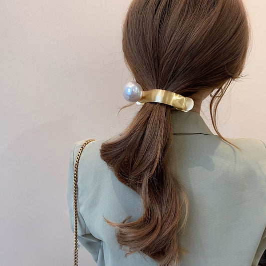 Pearl Duckbill Hair Clip Set