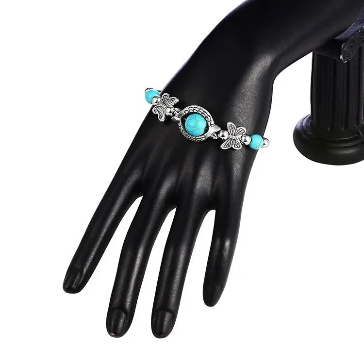 Bracelet chaîne à main turquoise en perles sculptées papillon pour femmes