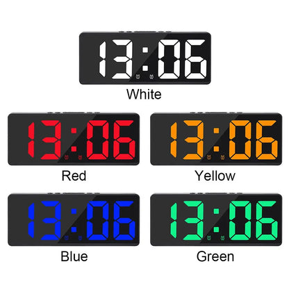 LED-Digitaluhr mit Hintergrundbeleuchtung/Alarm/Temperatur und Kalender