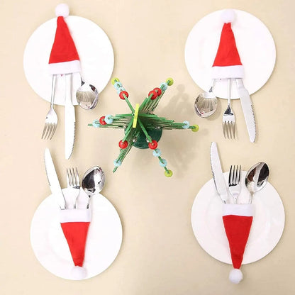 Weihnachtsmützen-Geschirrhaltertaschen für festliche Dekoration