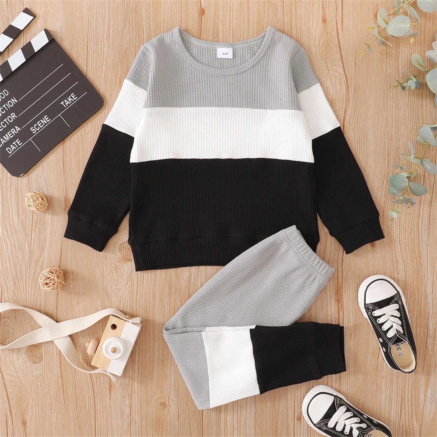 Girls' Fashion Color Matching Two-Piece Set