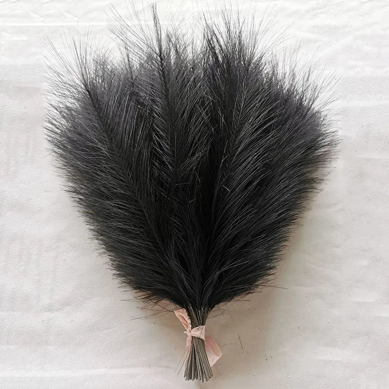 Künstlicher Pampasgras-Blumenstrauß für die Party-Dekoration zu Hause