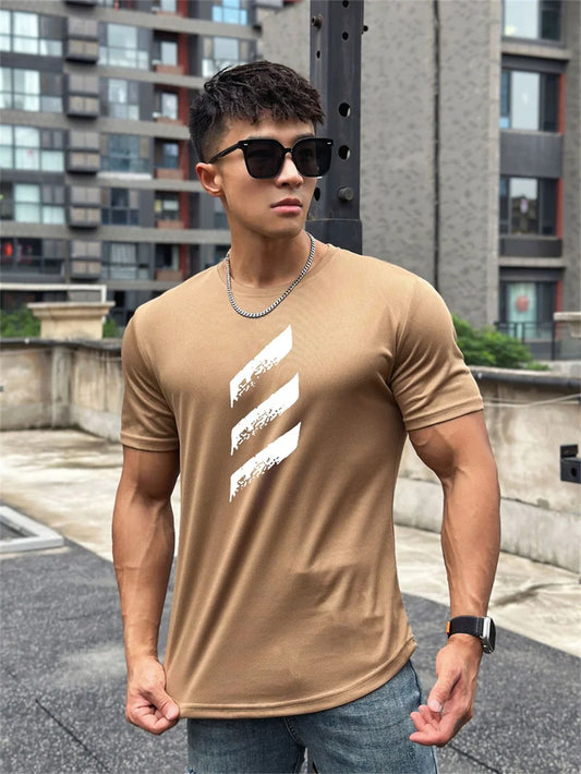 Kurzärmliges Muskel-Workout-T-Shirt