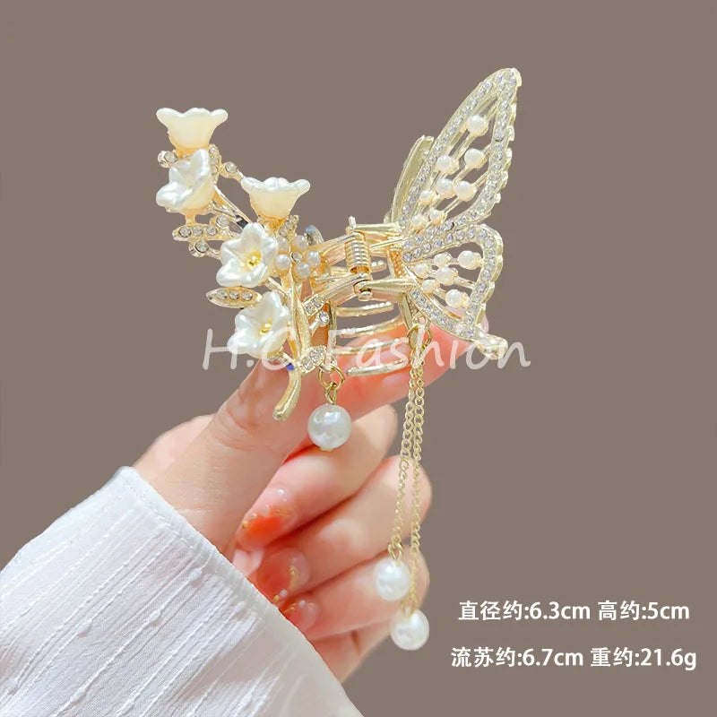 Haarspange mit Perlenquaste