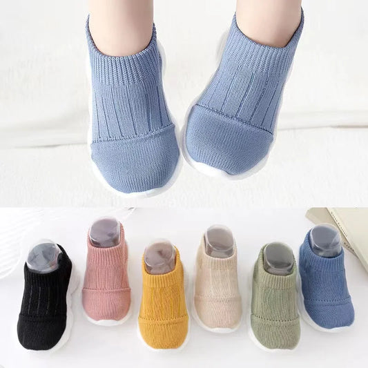 Baskets chaussettes montantes en tricot pour enfants
