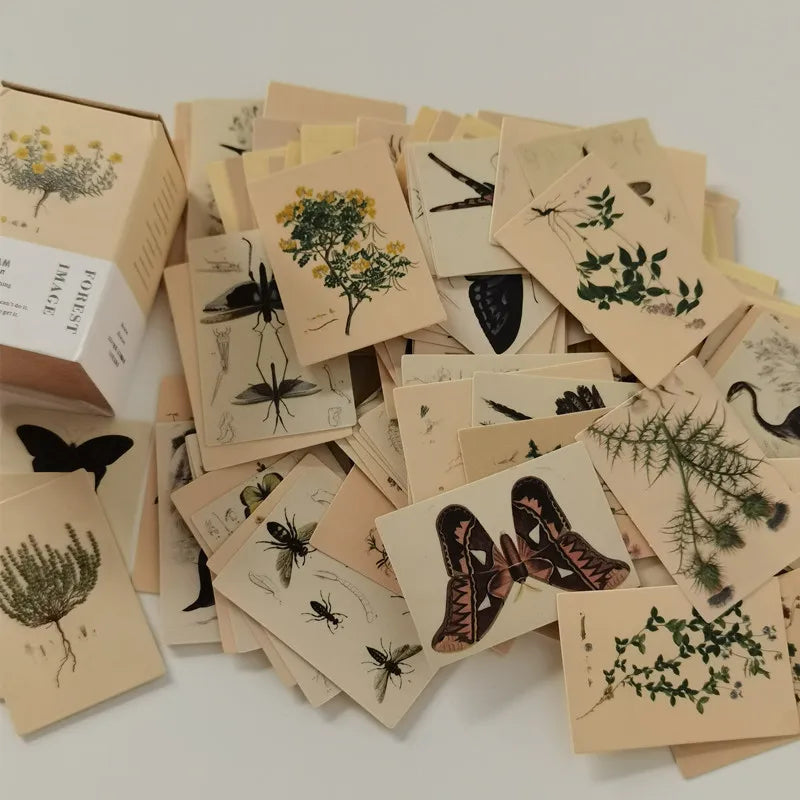 100 Stück doppelseitige Notizblöcke mit Vintage-Pflanzen und Schmetterlingen für Scrapbooking und Tagebücher.