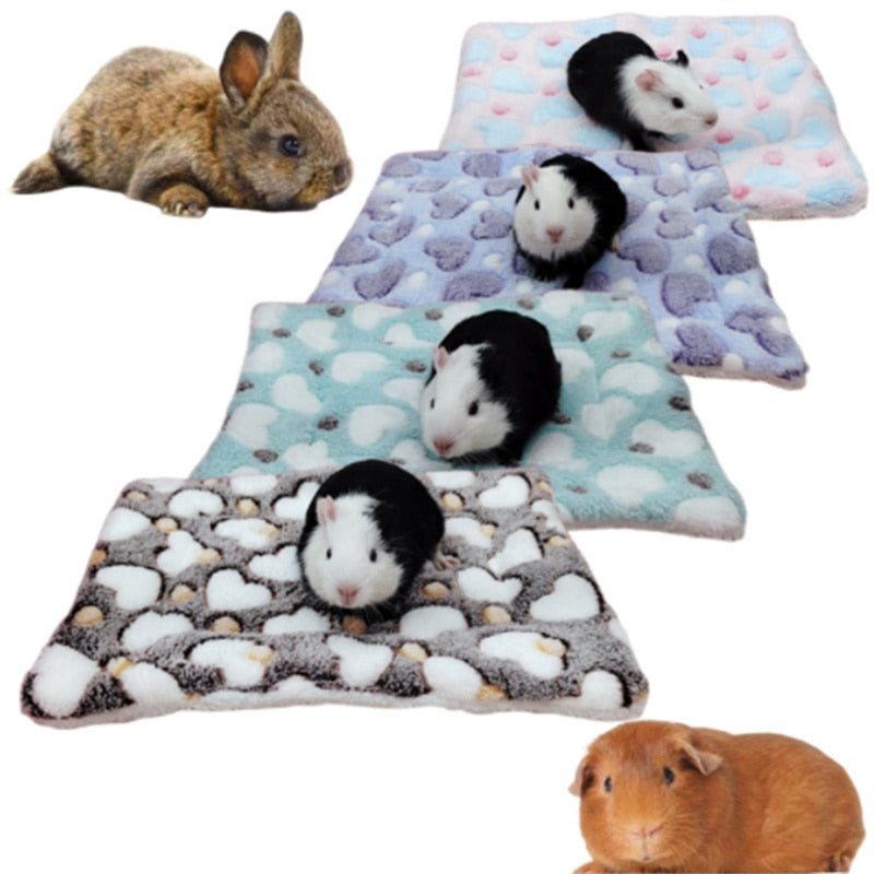 winter comforter, winter bedding, warm comforter, warm comforter for winter,  cat couches, cute cat bed, cat carpet, small cat bed