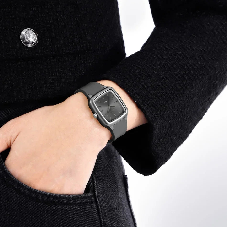 Montre à quartz chic en silicone pour femme