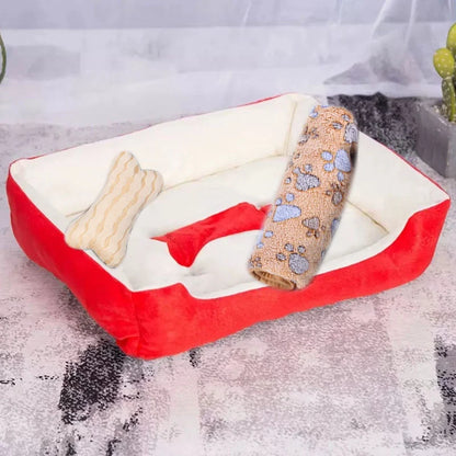 Lit confortable pour animal de compagnie en peluche pour une détente confortable.
