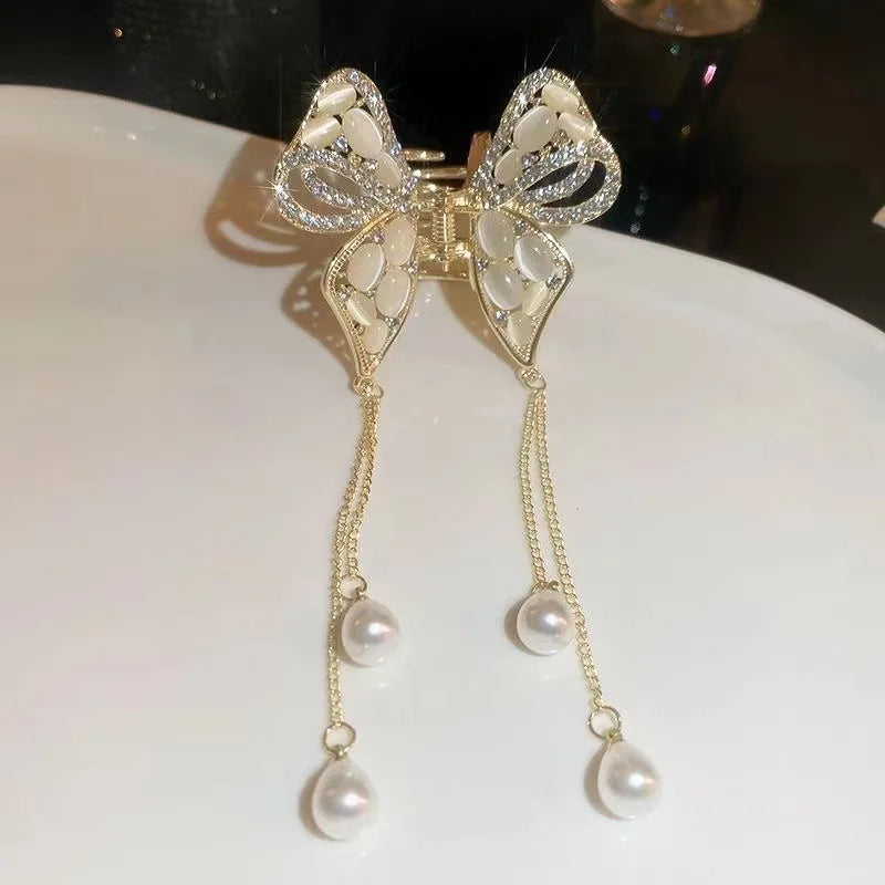 Chic Butterfly Pearl Tassel Hair Clip