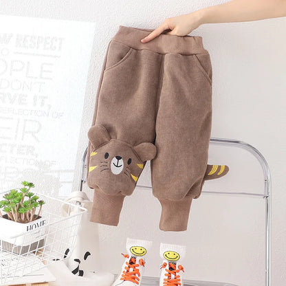 Neue Kinderhose aus Baumwolle mit Tierstickerei