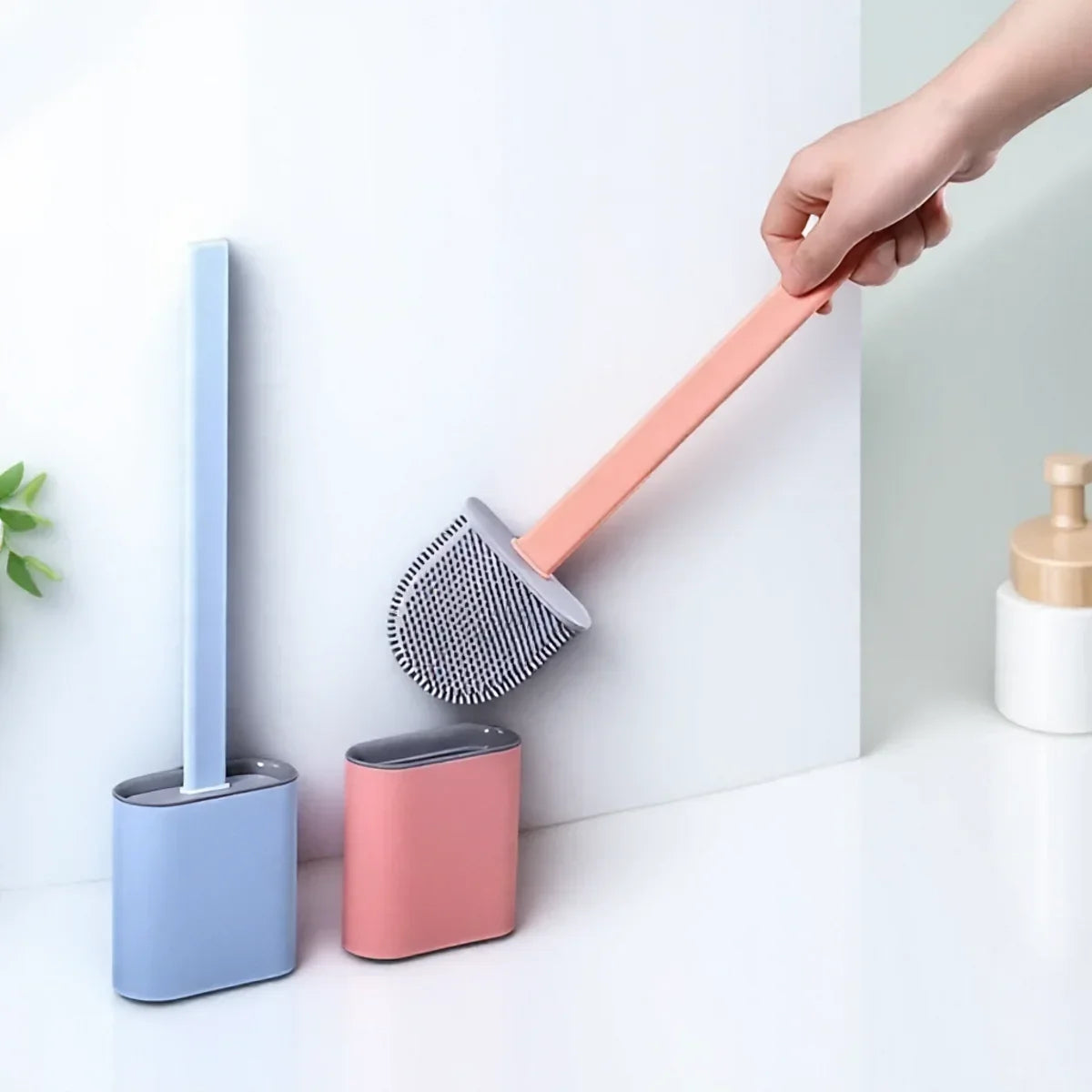 Wall-Hanging Toilet Cleaning Brush