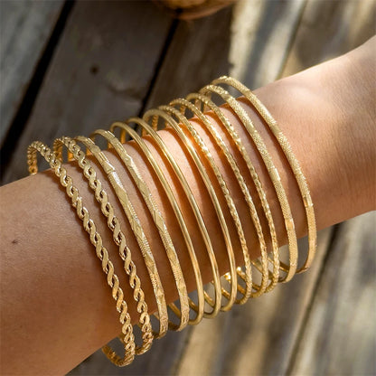 Punk-Armbandset mit kubanischen Ketten für Damen