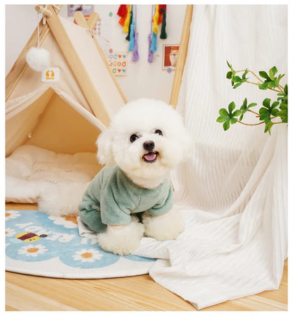 Luxuriöses Haustier-Pyjama und super saugfähiges Handtuch-Set