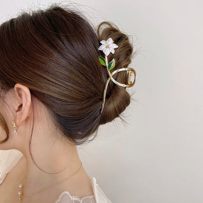 Elegant Gold Flower Hair Claw