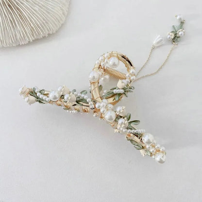 Chic Tassel Butterfly Pearl Clip