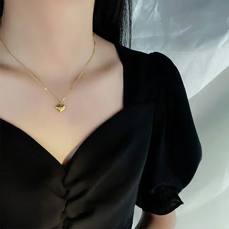 Collier pendentif amour en forme de cœur géométrique pour couples