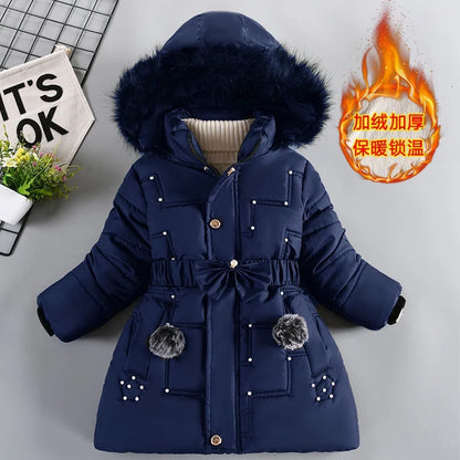 Winterjacke für Mädchen – Mantel mit Kapuze und Plüschkragen 