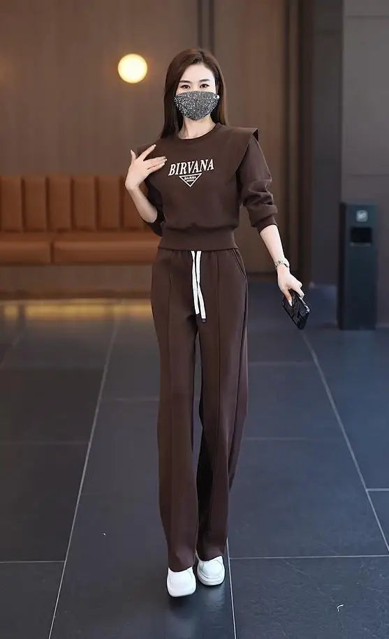 Korean Fashion 2-Piece Women's Sweatsuit