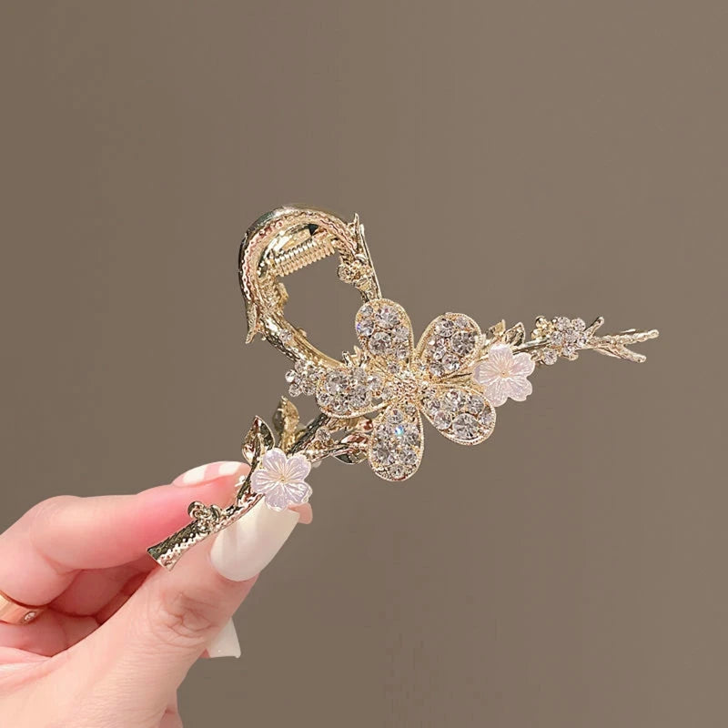 Chic Tassel Butterfly Pearl Clip