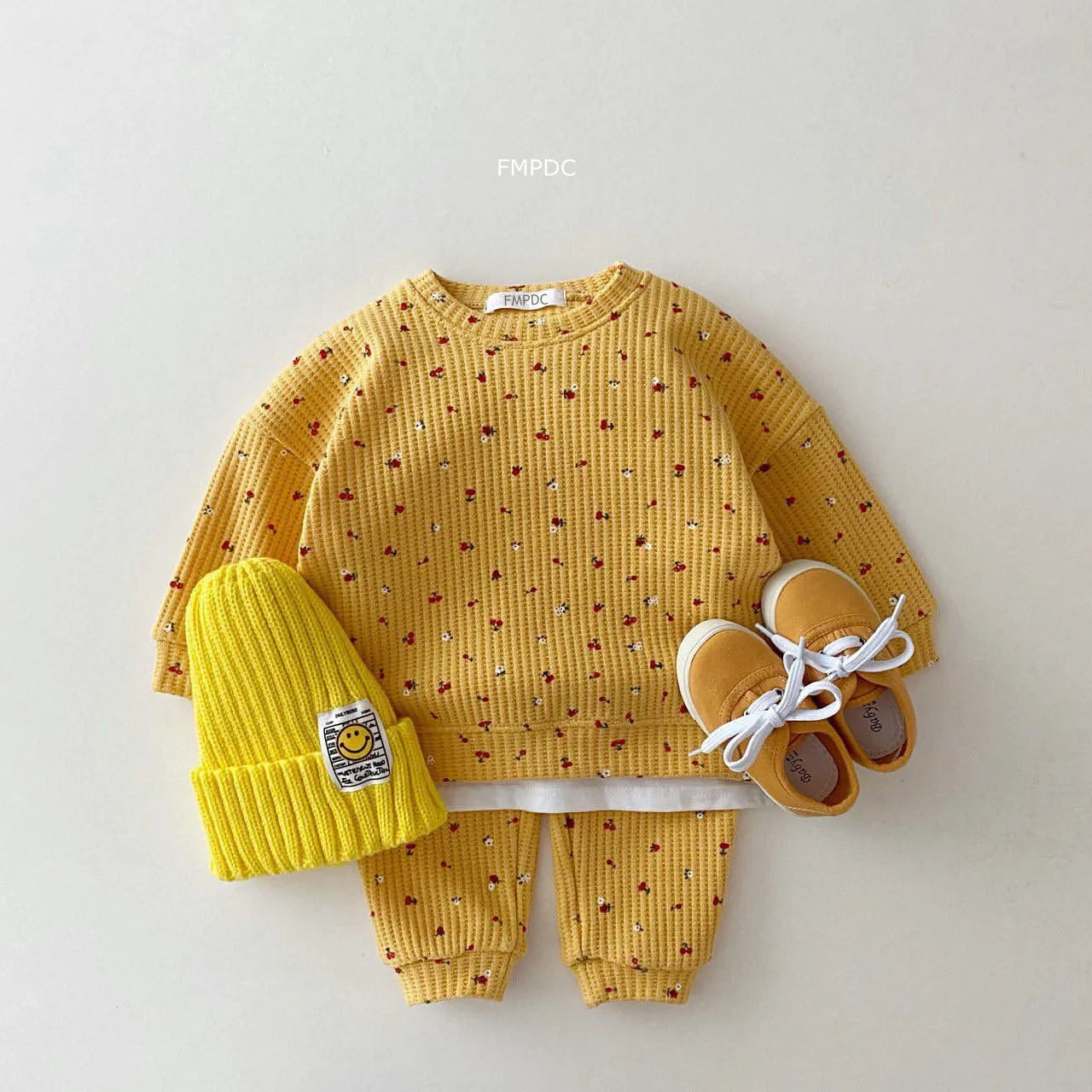 Nouvel ensemble de vêtements en coton gaufré pour enfants en bas âge