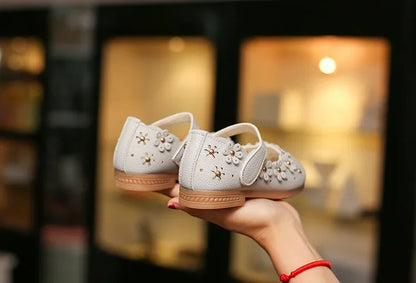 Flower Cut-Out Toddler Girl Flats