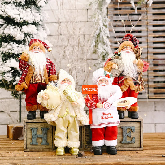 Große Weihnachtsmannpuppe als Weihnachtsgeschenk und Baumdekoration